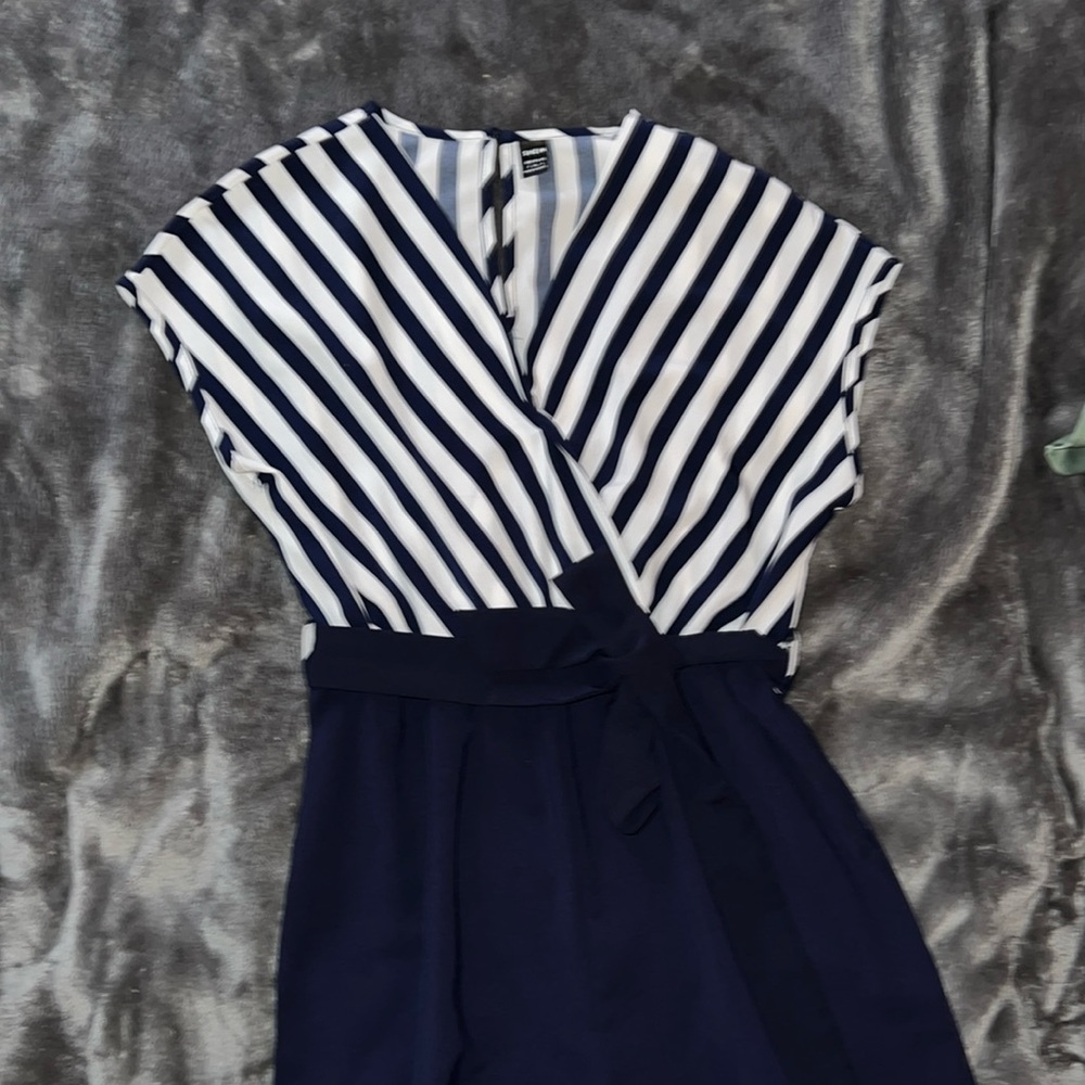 SHEIN Frenchy Striped Print Surplice Neck Knot Front Jumpsuit